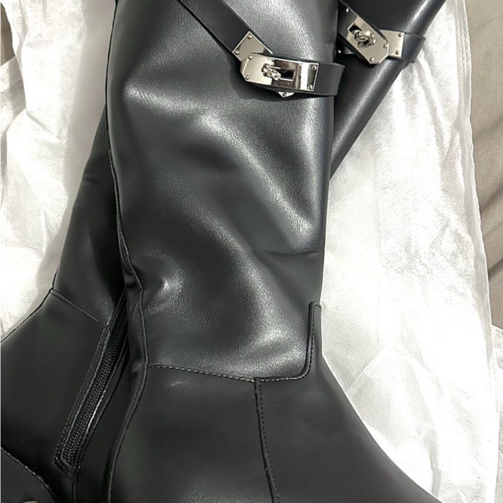 Black Leather Women's Boots
